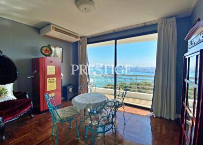 Royal Cliff – 3 Bed 2 Bath in Pratamnak PC8213