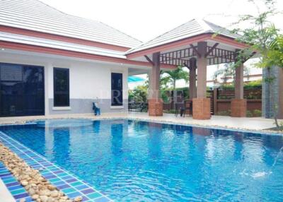 Baan Dusit Pattaya Park – 3 Bed 2 Bath in Huay Yai/Phoenix PC8144