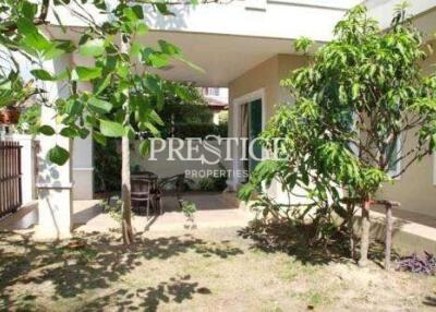 Tropical Village – 3 Bed 3 Bath in East Pattaya PC5669