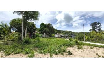 Corner Plot Flat Land for sale near Samui International Airport