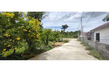 Corner Plot Flat Land for sale near Samui International Airport