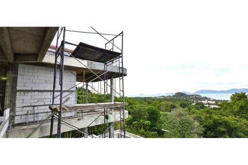 700 Sqm., 4 Beds, 4 Baths Townhouse listed for ฿ 39,500,000.