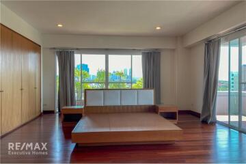 Luxurious 4 Bed Condo for Rent in Sathorn with Spectacular Views