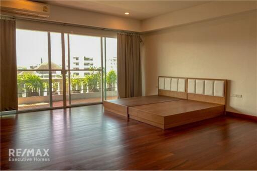 Luxurious 4 Bed Condo for Rent in Sathorn with Spectacular Views