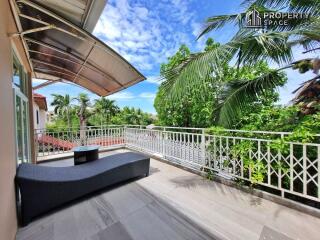 6 Bedroom Pool Villa In East Pattaya Near Jomtien Beach For Rent