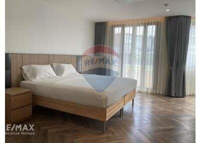 Modern 3 Bed Condo for Rent near BTS Thonglor on Sukhumvit 55