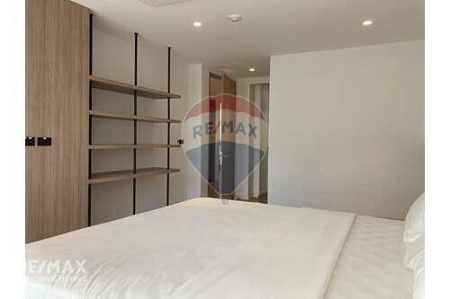 Modern 3 Bed Condo for Rent near BTS Thonglor on Sukhumvit 55