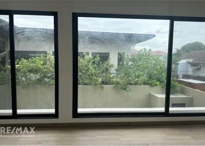 For Rent: New Luxurious Detached House in Sukhumvit 65