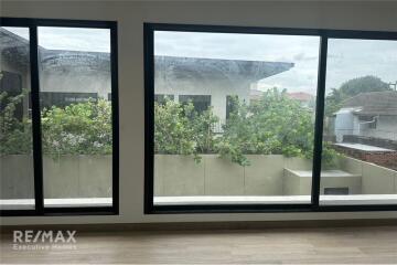 For Rent: New Luxurious Detached House in Sukhumvit 65