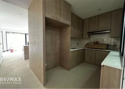 For Rent: New Luxurious Detached House in Sukhumvit 65