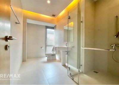 For Rent: Modern 41 Bedroom Detached House with Pool in Sukhumvit 63 near BTS Ekamai