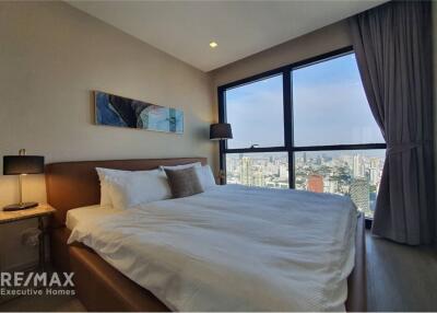 Luxurious 2-Bedroom Condo at Ashton Asoke  High Floor with Stunning City Views  1 Min Walk to MRT Sukhumvit