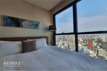 Luxurious 2-Bedroom Condo at Ashton Asoke  High Floor with Stunning City Views  1 Min Walk to MRT Sukhumvit