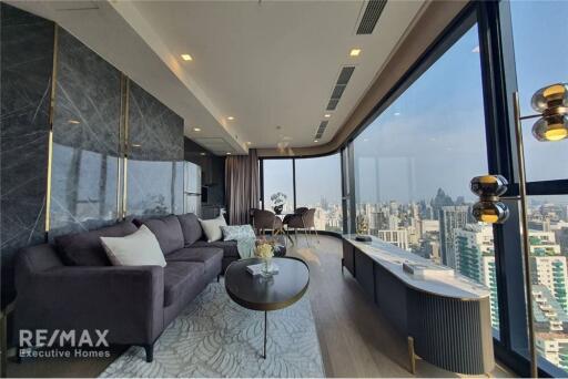 Luxurious 2-Bedroom Condo at Ashton Asoke  High Floor with Stunning City Views  1 Min Walk to MRT Sukhumvit