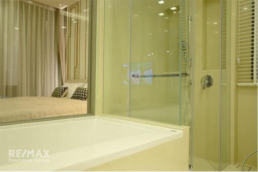 Luxurious 2 Bed Condo with Breathtaking City Views, 7 Mins from Sukhumvit MRT