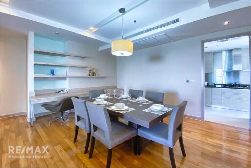 Luxurious 3 Bedroom Condo with Balcony in Sukhumvit 39 High Rise Building