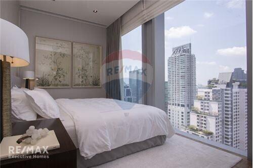 Brand New Fully Furnished 2-Bed Condo for Sale at The Ritz-Carlton Residences Mahanakhon - 6 Mins Walk to BTS Chong Nonsi