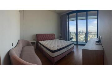 Luxurious Banyan Tree Residence Condo for Rent, 7 Mins Walk to BTS Khlong San Station