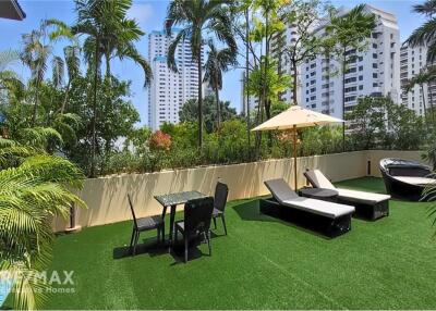 Pet Friendly Renovated Style Spacious 3 Bedrooms Condo in Asoke