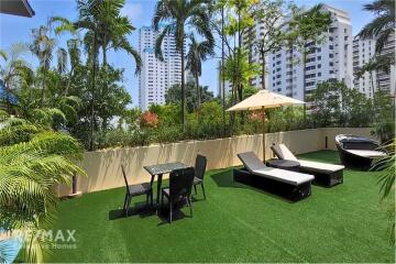 Pet Friendly Renovated Style Spacious 3 Bedrooms Condo in Asoke