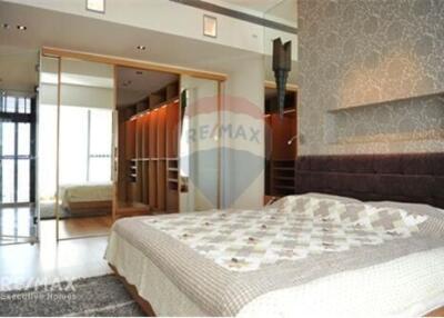 Special Price! The Met Condo 31 Beds, High Floor, Close to BTS Chong Nonsi (10 Mins Walk)