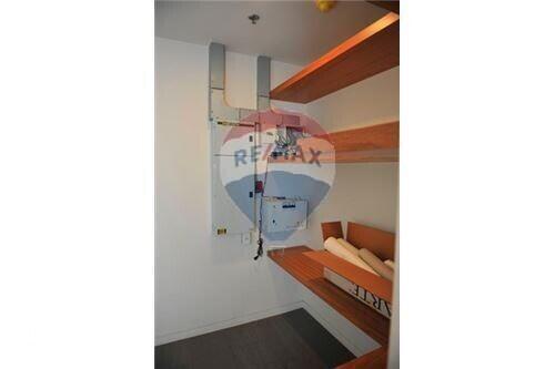 Special Price! The Met Condo 31 Beds, High Floor, Close to BTS Chong Nonsi (10 Mins Walk)