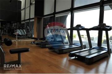 For Rent: Spacious 3 Bedroom Condo at The Met with High Floor Views, 10 Mins Walk to BTS Chong Nonsi