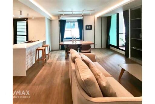 Pet Friendly Renovated Condo with Spacious 21 Bedrooms in Asoke