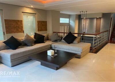 4-Story Corner Unit Townhouse with Stunning Views and Private Compound at Sukhumvit 49 - For Sale