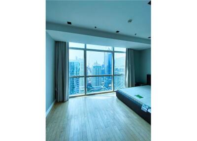 For Rent: Spacious 3-Bedroom High Floor Condo at Athenee Residence, 4 Mins Walk to BTS Phloen Chit