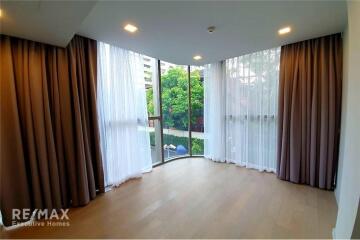 Luxurious Pet-Friendly Condo 10 Mins from BTS Phrom Phong at Ashton Residence 41