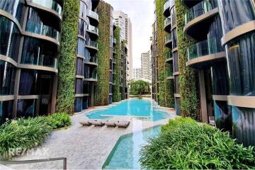 Luxurious Pet-Friendly Condo 10 Mins from BTS Phrom Phong at Ashton Residence 41