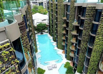 Luxurious Pet-Friendly Condo 10 Mins from BTS Phrom Phong at Ashton Residence 41