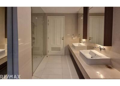 For Sale: Baan Lux Sathon 3-Bedroom Condominium with Private Swimming Pool