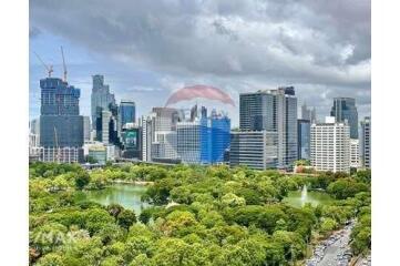 Magnificent Panoramic Views Condo  12 Mins to BTS Chit Lom  Near Lumpini Park