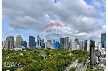 Magnificent Panoramic Views Condo  12 Mins to BTS Chit Lom  Near Lumpini Park