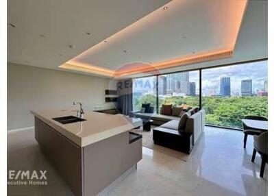 Magnificent Panoramic Views Condo  12 Mins to BTS Chit Lom  Near Lumpini Park