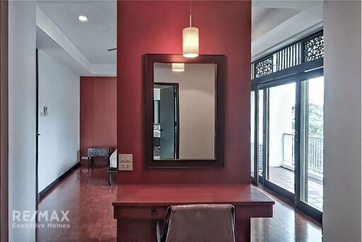 Pet Friendly 4 Bedroom Condo with Spacious Balcony in Sathorn Nanglinchee for Rent