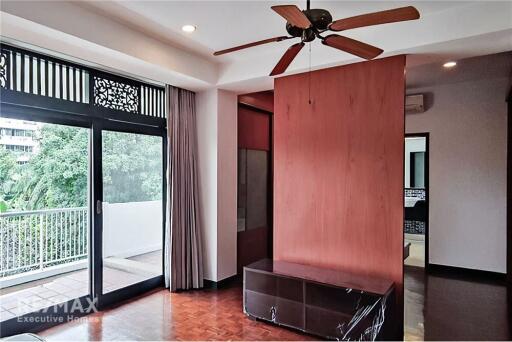 Pet Friendly 4 Bedroom Condo with Spacious Balcony in Sathorn Nanglinchee for Rent