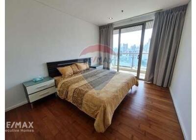 Pet-Friendly Condo with Stunning Park View  BKK City Center  BTS Asok 5 Mins Walk