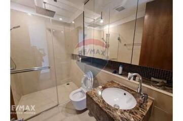 Pet-Friendly Condo with Stunning Park View  BKK City Center  BTS Asok 5 Mins Walk