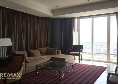 For Rent: Spacious 2-Bedroom Condo at Baan Rajprasong, 4 Mins Walk to BTS Ratchadamri