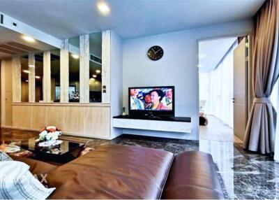 For Sale: Spacious 3-Bedroom Condo Unit at Ashton Residence 41, 10 Mins Walk to BTS Phrom Phong