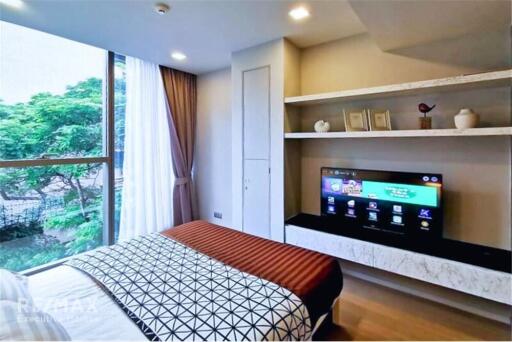 For Sale: Spacious 3-Bedroom Condo Unit at Ashton Residence 41, 10 Mins Walk to BTS Phrom Phong