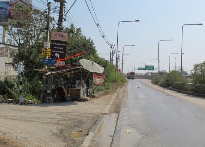 Roadside view with a small vendor stall