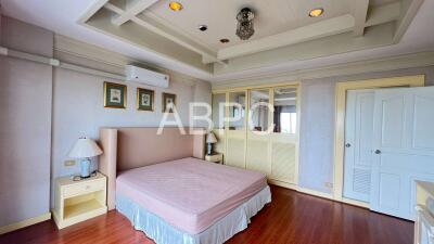 3 Bedrooms 3 Bathroom in Na Jomtien