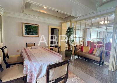 3 Bedrooms 3 Bathroom in Na Jomtien