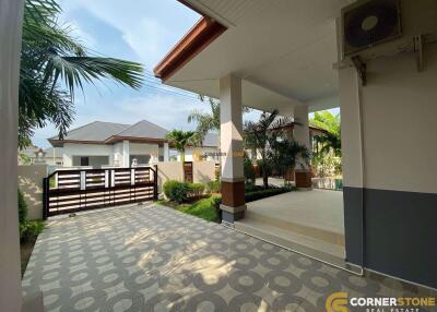 3 bedroom House in Dusit Garden Huay Yai