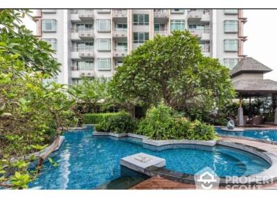 2-BR Condo at Circle Condominium near MRT Phetchaburi