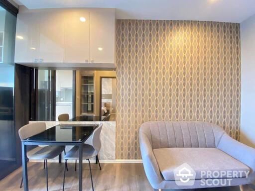 1-BR Condo at Whizdom Essence Sukhumvit near BTS Punnawithi